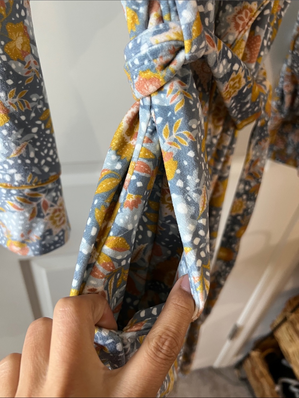 World Market O/S Velour Robe - Picture 4 of 5